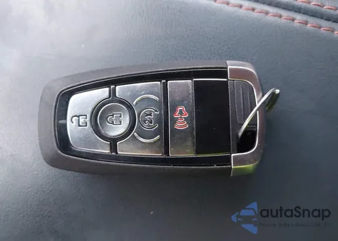 2025 Ford Maverick Lariat z USA, uszkodzony, nr VIN 3FTTW8SA3SRB07451